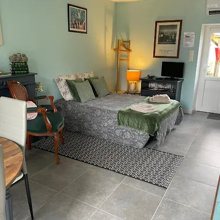Apartment Maison Gite Spa Privatifs 35m2 Courson