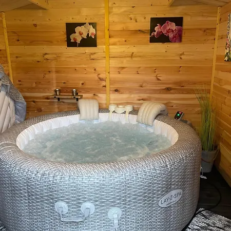 Maison Gite Spa Privatifs 35m2 Апартаменты *