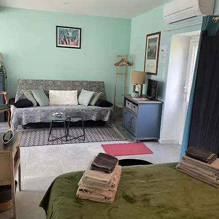 Maison Gite Spa Privatifs 35m2 * Courson